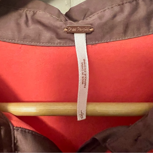 Free People Boyfriend Coral and Champagne Button Down Blouse Tunic Large Women’s - Picture 5 of 9